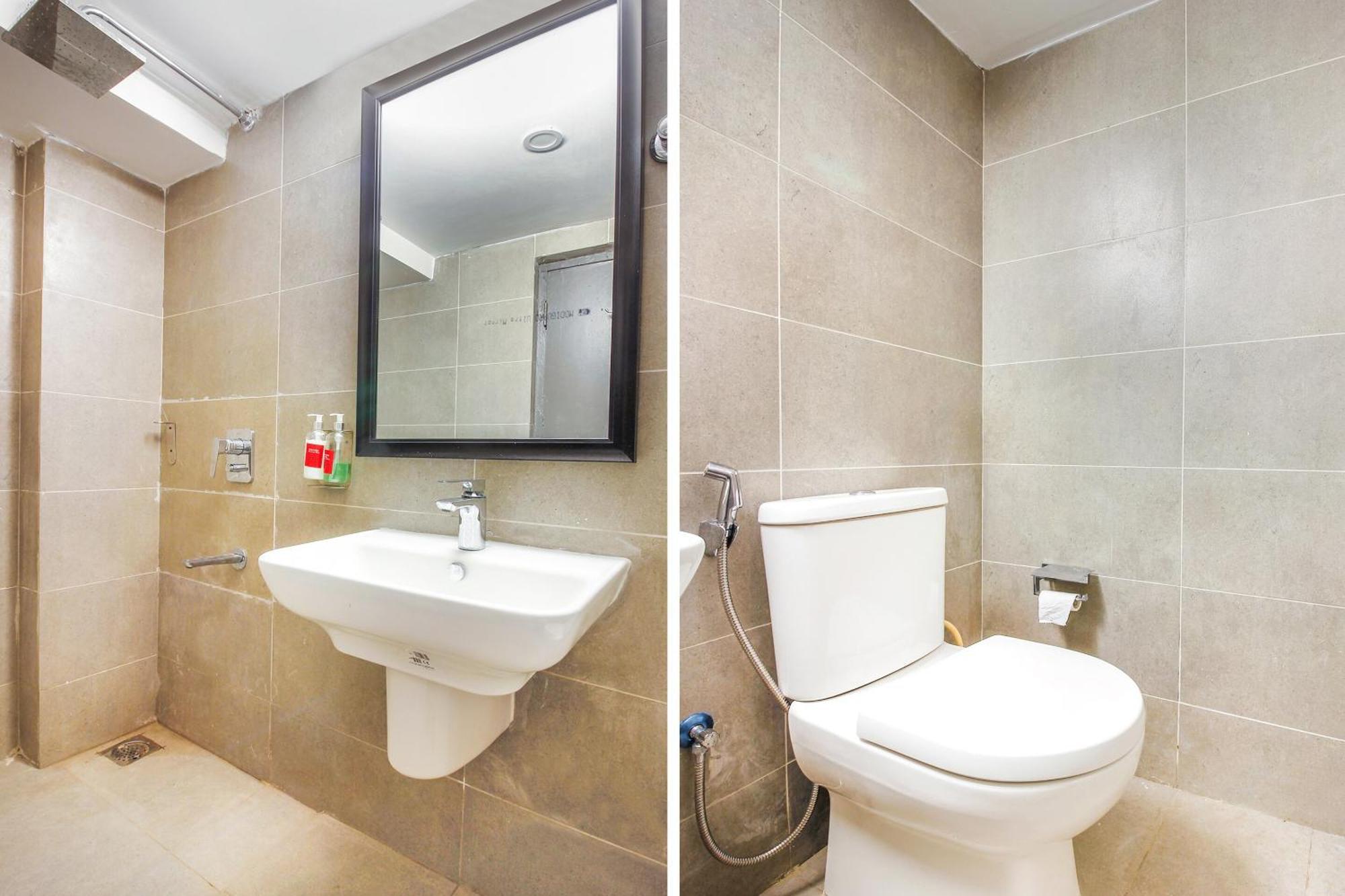Super Townhouse Rcc Sunrise Hotel Hyderabad Exterior photo